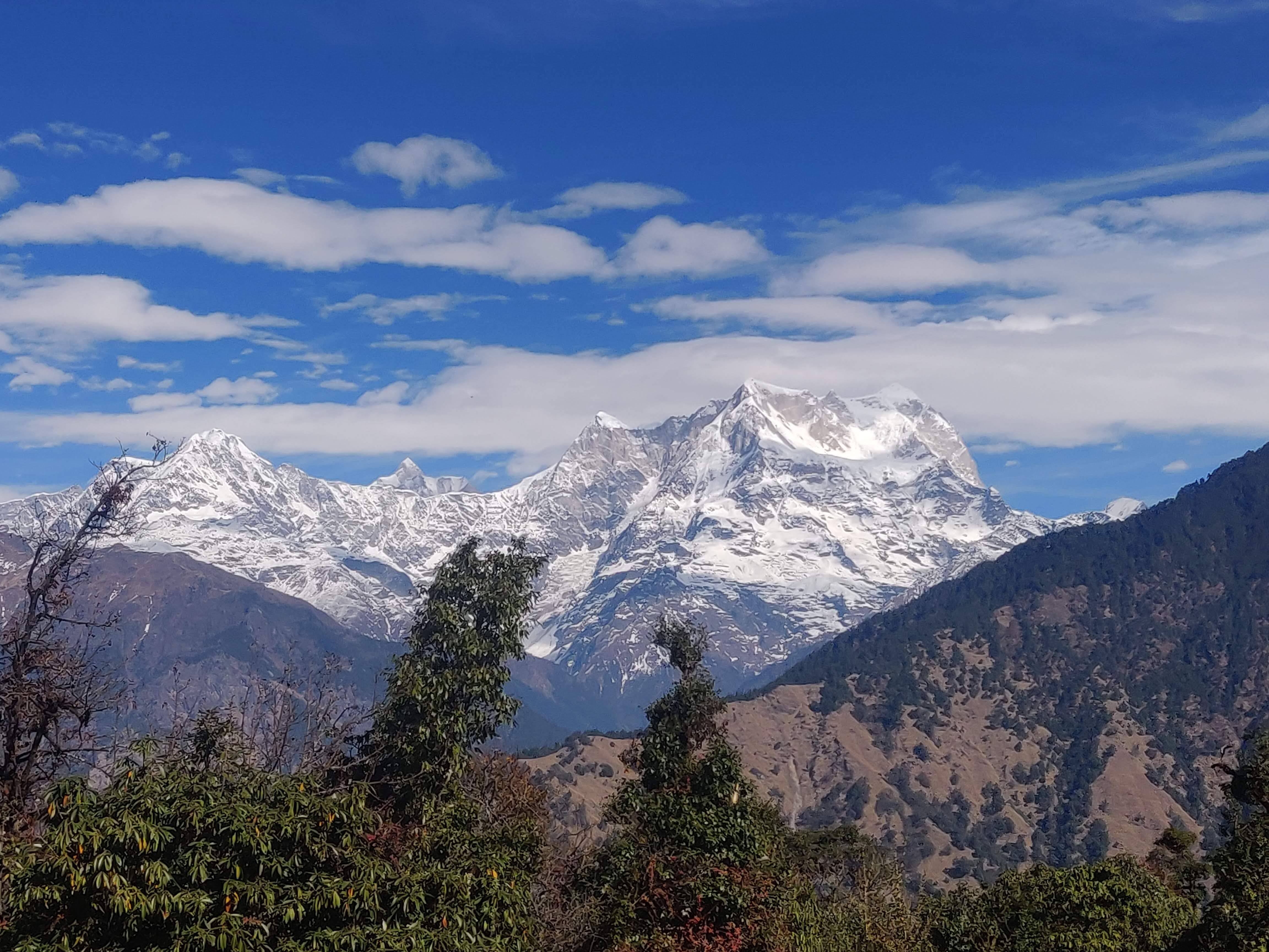 Chopta Tungnath Trek - Highest Shiva temple and panoramic views